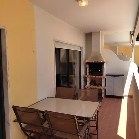 1B Terrace * Armação de Pêra